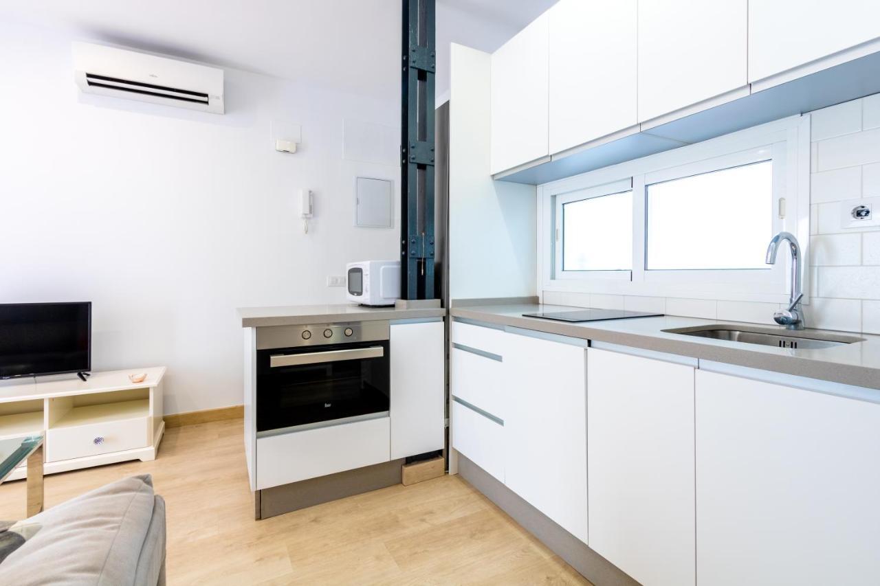 Charming 2 Bedroom Apartment Triana Bridge By Ocityzen Seville Luaran gambar