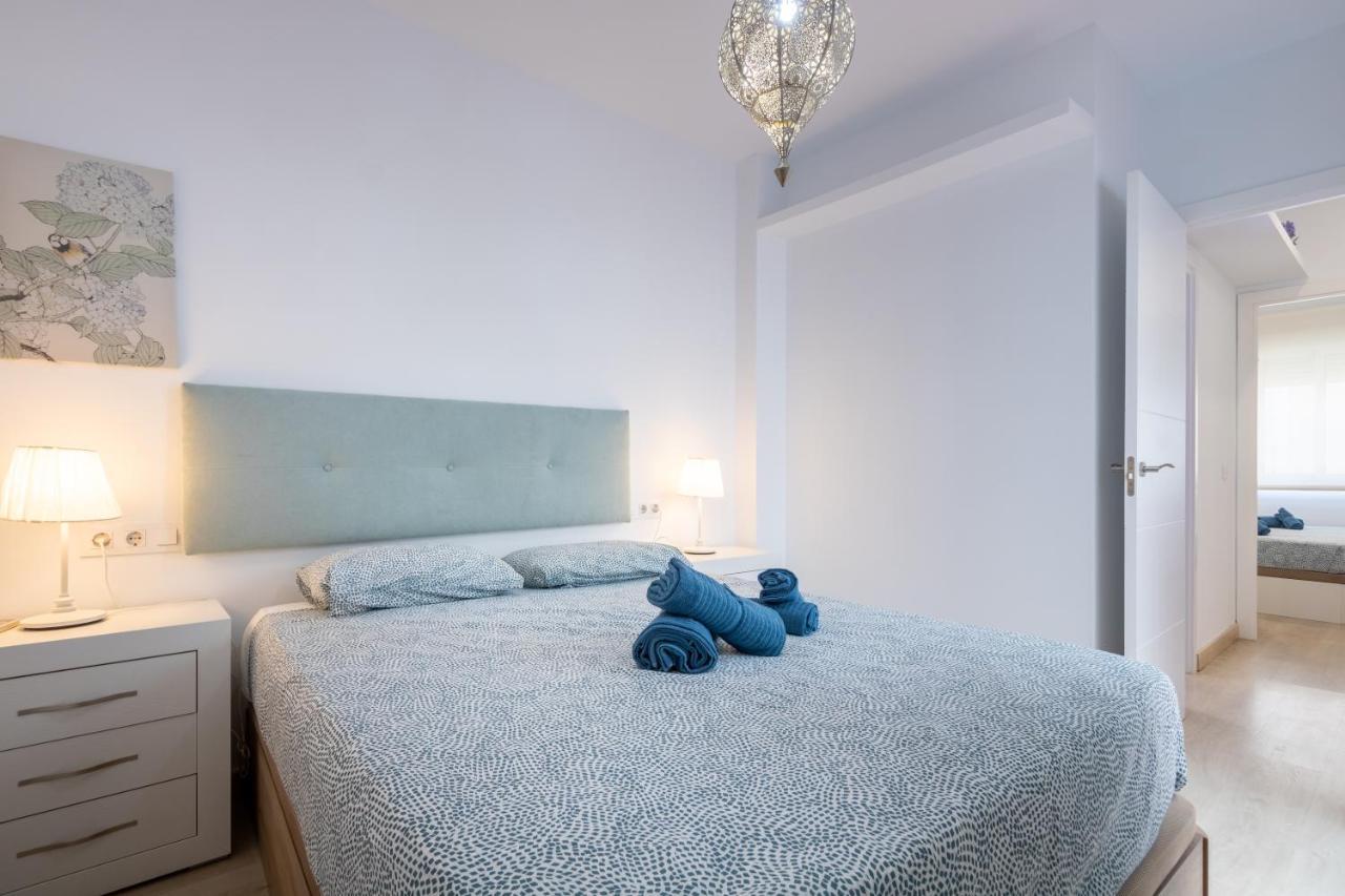 Charming 2 Bedroom Apartment Triana Bridge By Ocityzen Seville Luaran gambar